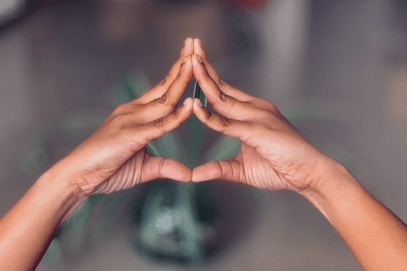 hakini mudra yoga